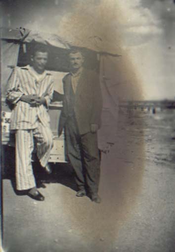 Faik Öz ve Cavit Harmankaya